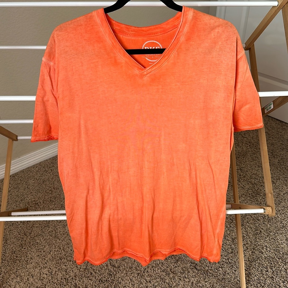 Buckle Athletic Fit T-Shirt